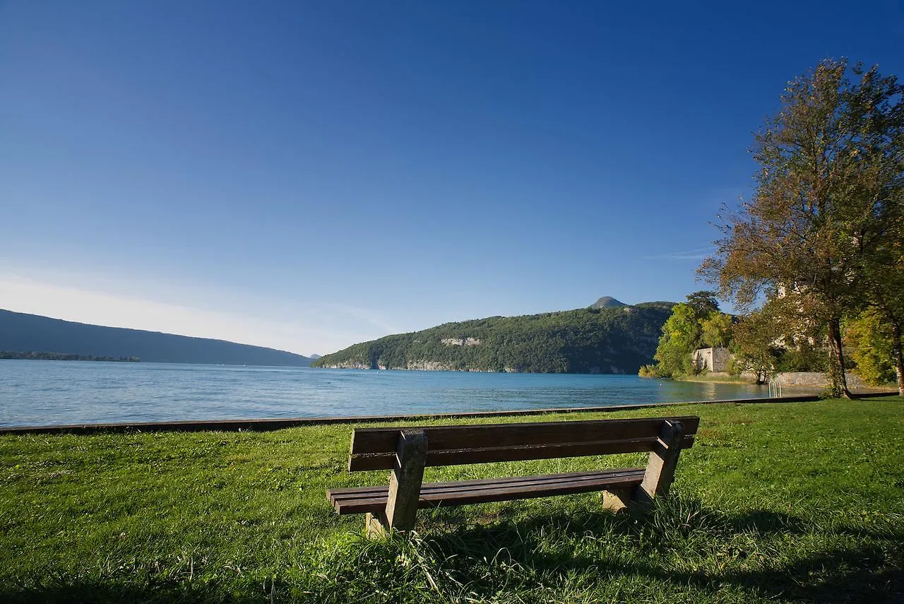 Angel Services - La Bergerie Duingt 0*,  France