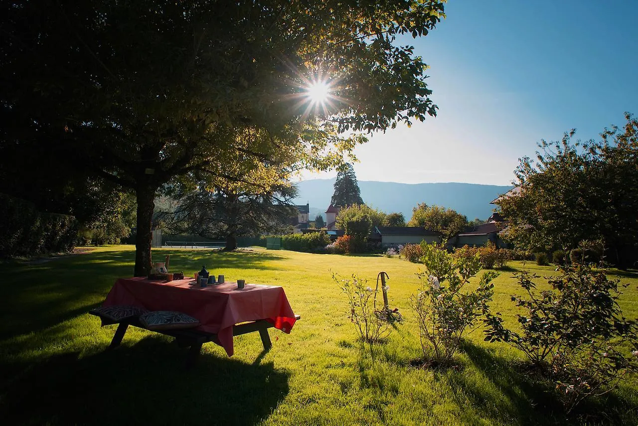 Angel Services - La Bergerie Duingt Holiday home