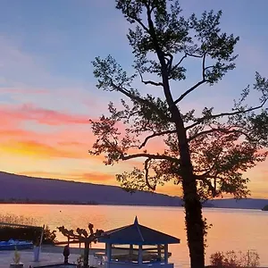  Apartment Cosy Lakeside With Private